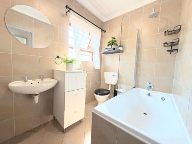 2 Bedroom House in Brentwood Park