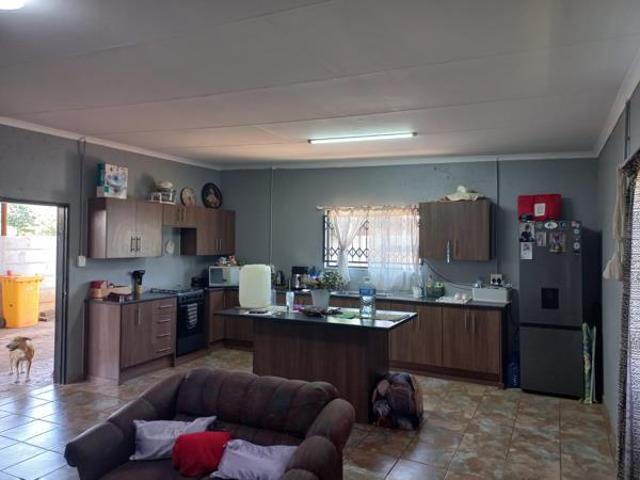 2 Bedroom House in Brits