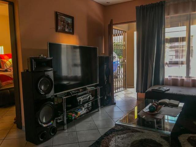 2 Bedroom House in Brits