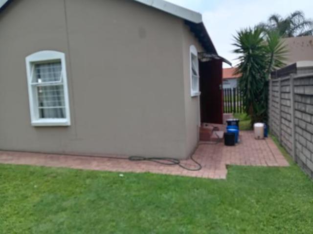2 Bedroom House in Brits Central