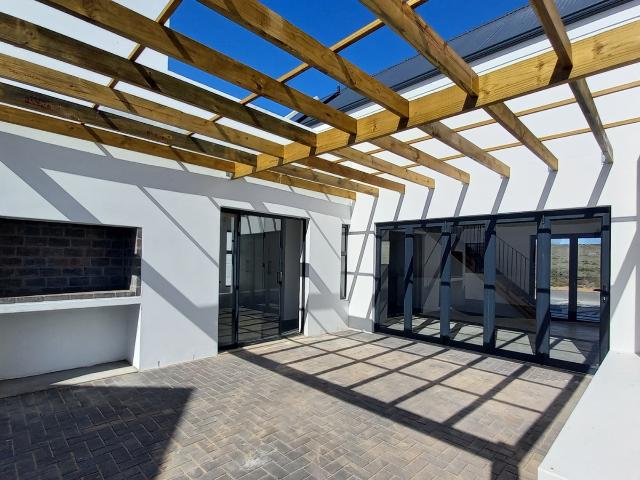 2 Bedroom House in Brittania Bay