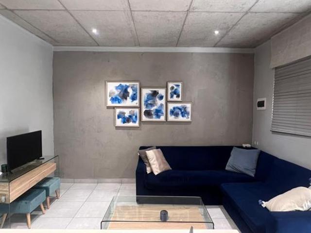 2 Bedroom House in Brooklyn