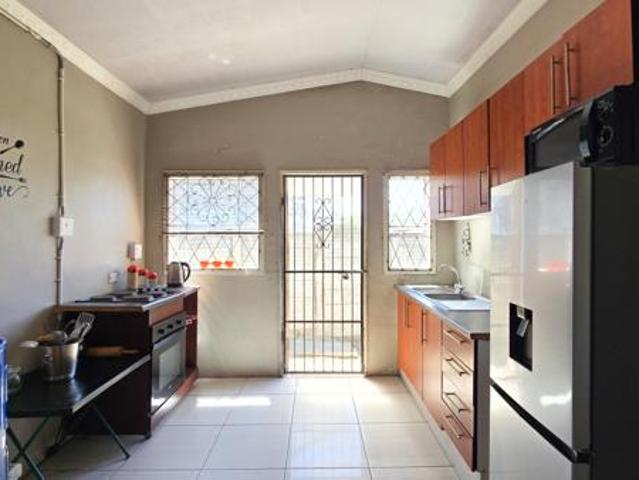 2 Bedroom House in Buffalo Flats
