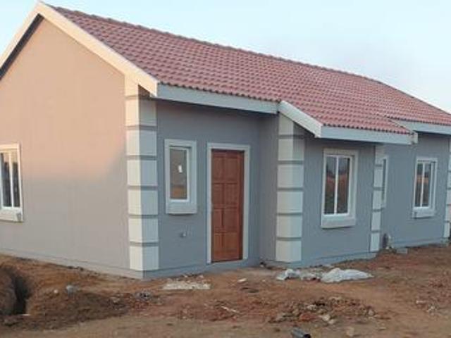 2 bedroom house in buhle gardens