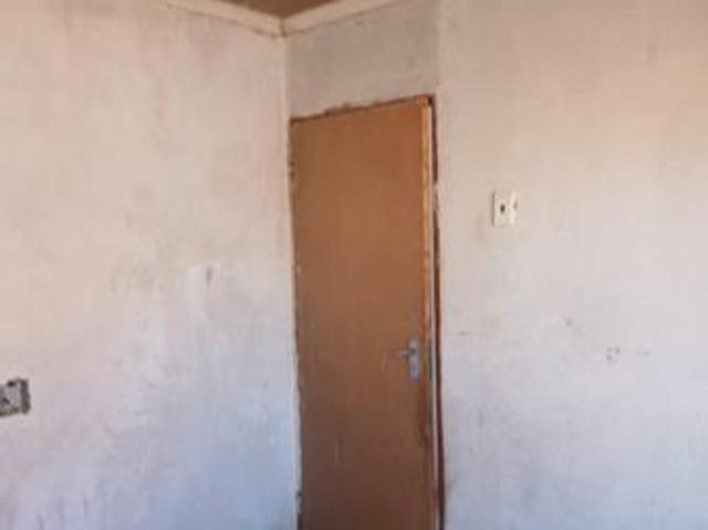 2 Bedroom House in Golden Gardens