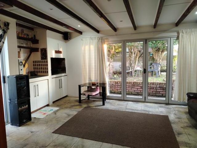 2 Bedroom House in Gonubie