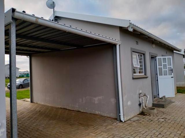 2 Bedroom House in Gonubie