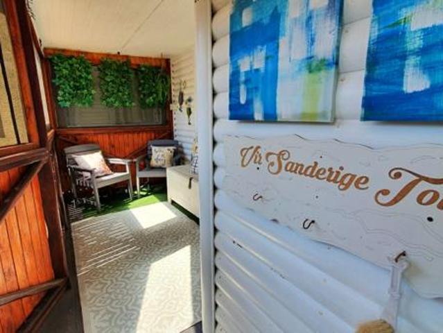 2 Bedroom House in Gamtoos Mouth