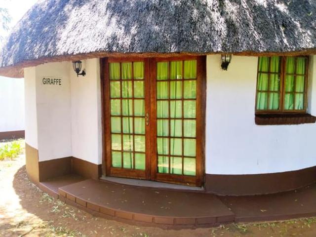 2 Bedroom House in Geluksburg