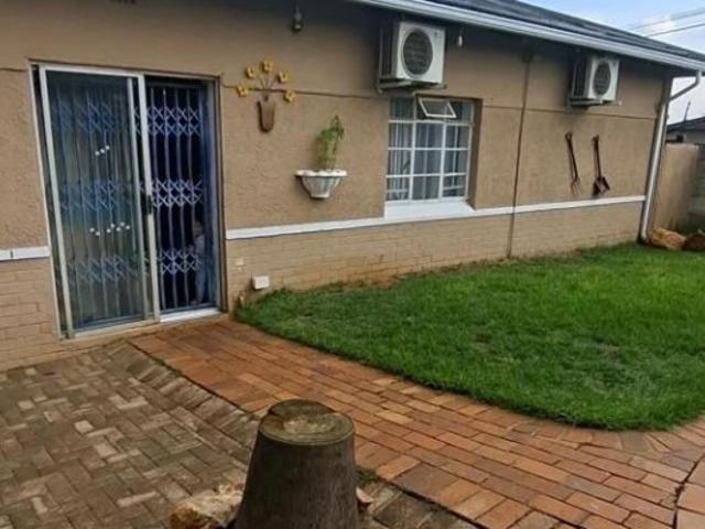 2 Bedroom House in Gerdview