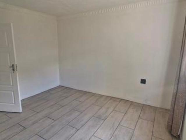 2 Bedroom House in Glenmore