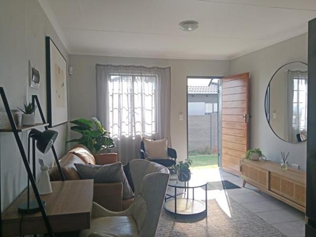 2 Bedroom House in Glenway Estate
