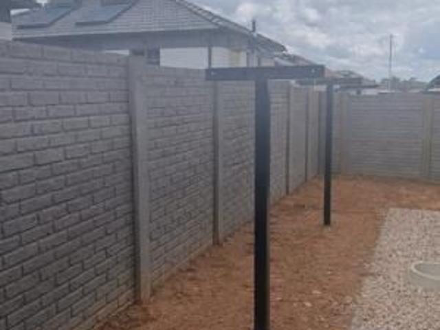 2 Bedroom House in Glenway Estate
