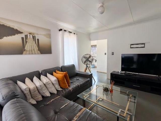2 Bedroom House in Glenwood