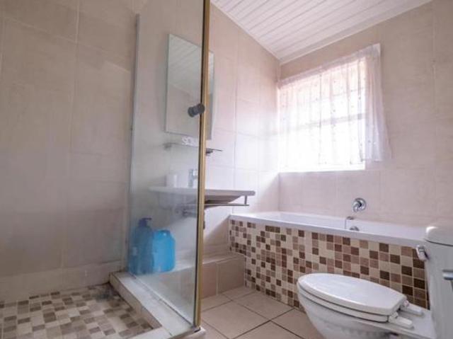2 Bedroom House in Grahamstown Makhanda Central