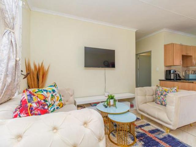 2 Bedroom House in Grobler Park