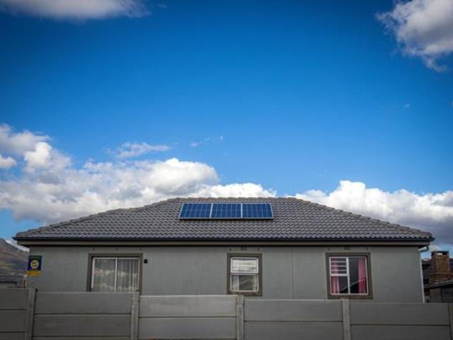 2 Bedroom House in Groenheuwel