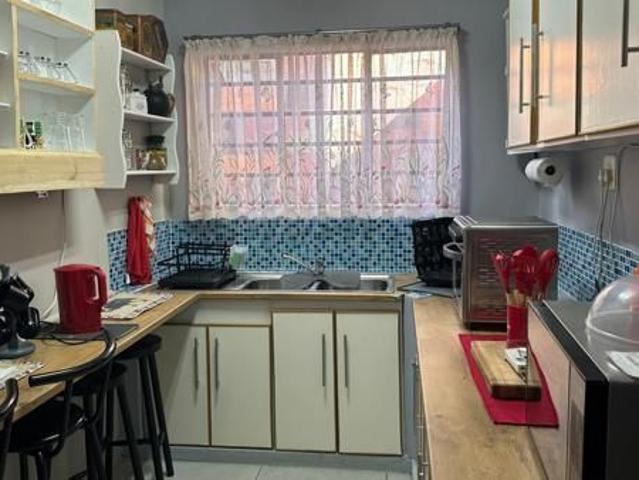 2 Bedroom House in Doornpoort