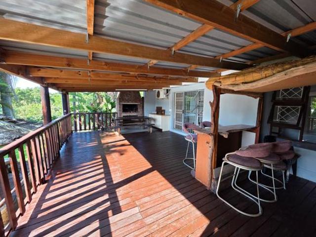 2 Bedroom House in Dorchester Heights