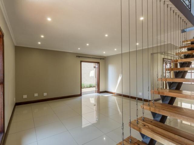 2 Bedroom House in Dainfern