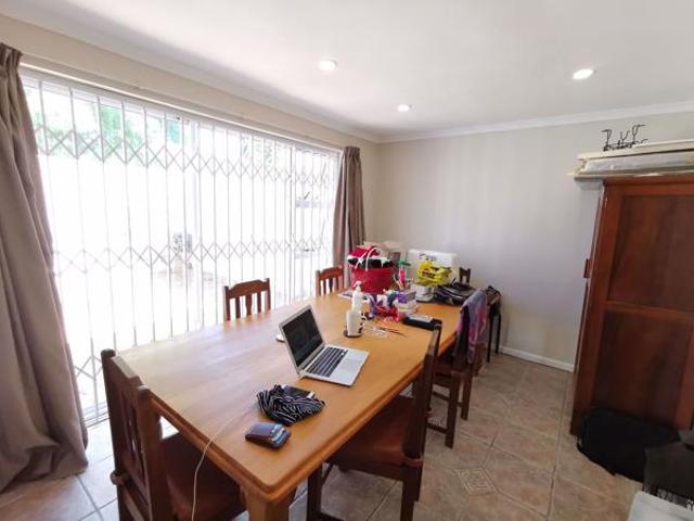 2 Bedroom House in De Bron