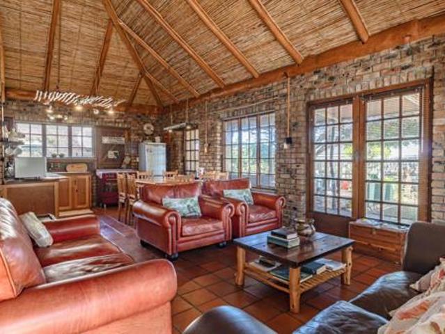 2 Bedroom House in De Kelders