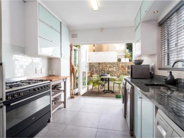 2 Bedroom House in De Waterkant
