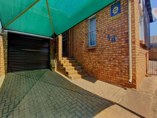 2 Bedroom House in Del Judor