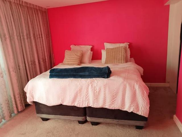 2 Bedroom House in Delft