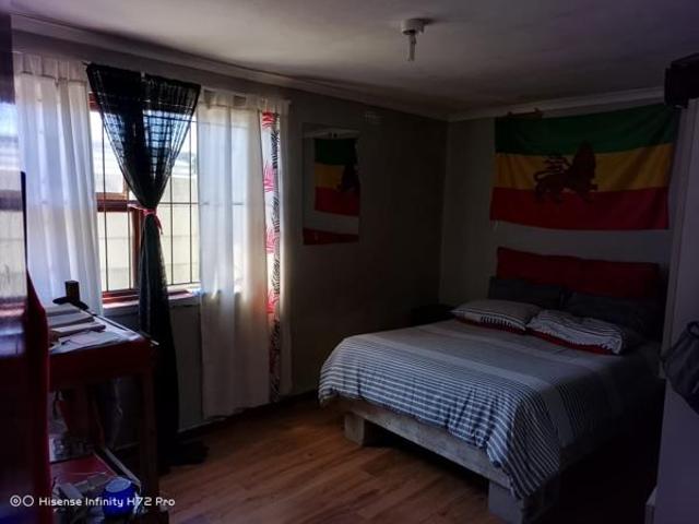 2 Bedroom House in Delft South