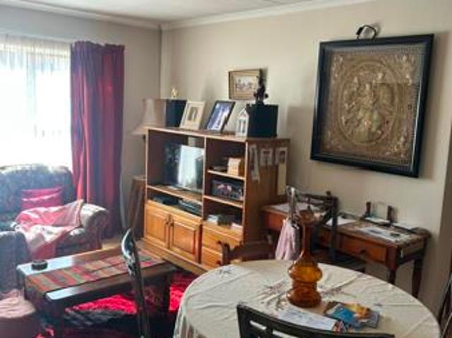 2 Bedroom House in Die Wilgers