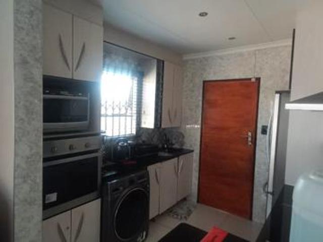 2 Bedroom House in Duvha Park