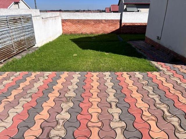 2 Bedroom House in Duvha Park