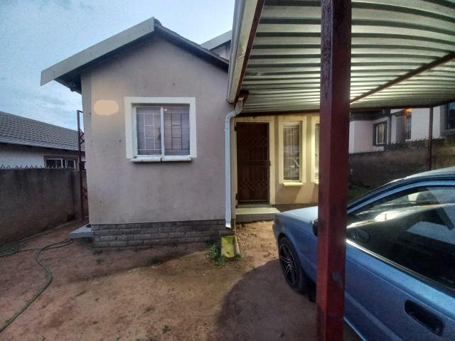 2 Bedroom House in Duvha Park
