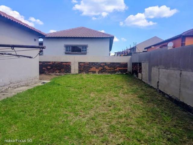 2 Bedroom House in Duvha Park