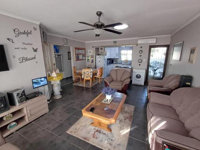 2 Bedroom House in Duncanville