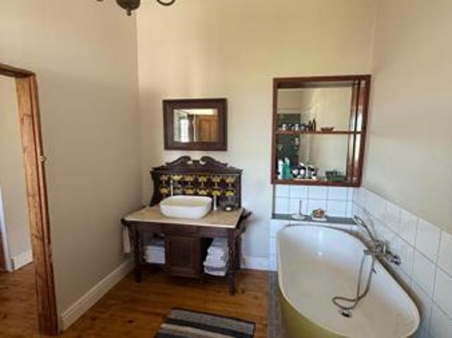 2 Bedroom House in East Bank