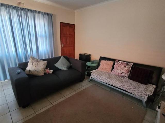 2 Bedroom House in East London Central