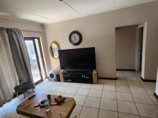 2 Bedroom House in Eden Glen