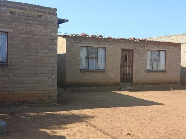 2 Bedroom House in Evaton West