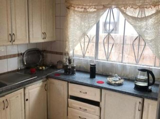 2 Bedroom House in Evaton West