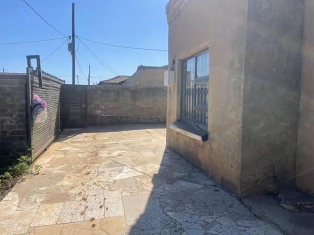 2 Bedroom House in Evaton West