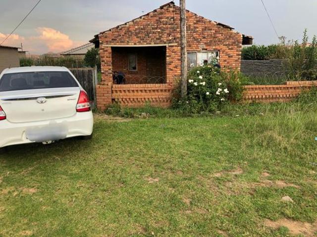 2 Bedroom House in Evaton West