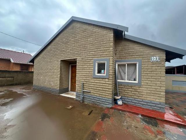 2 Bedroom House in Evaton West