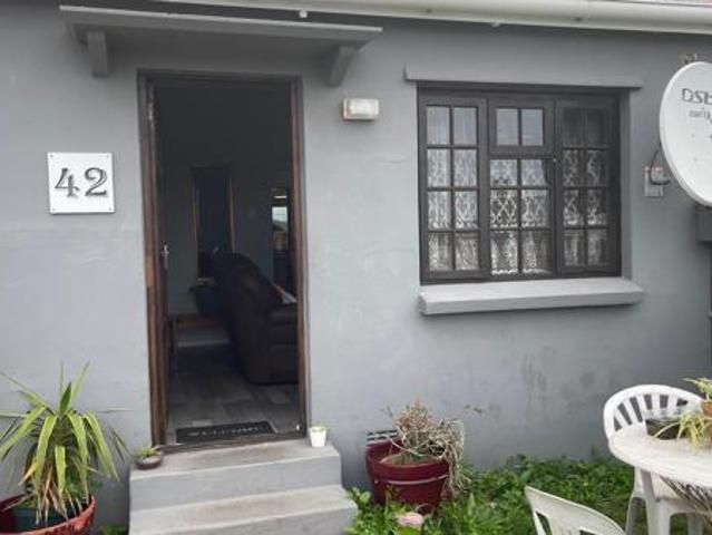 2 Bedroom House in Forest Hill