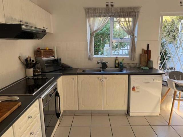 2 Bedroom House in Fish Hoek