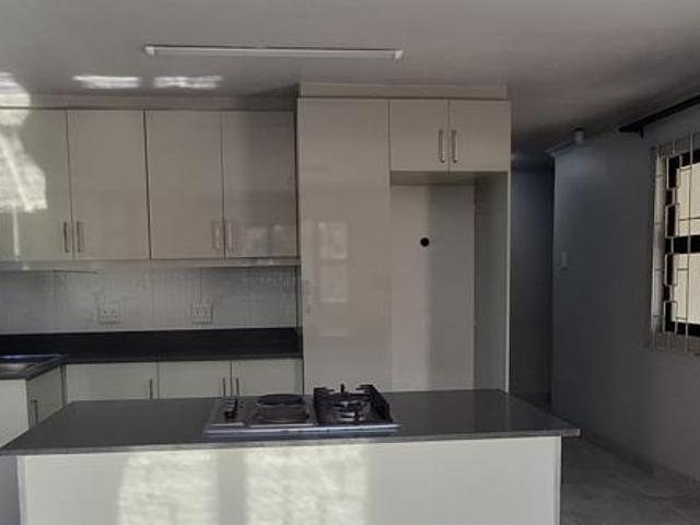 2 Bedroom House in Flamingo Heights