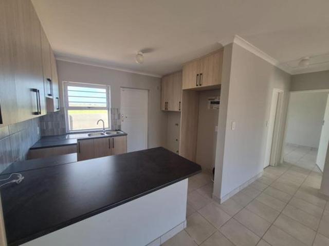 2 Bedroom House in Flamingo Vlei