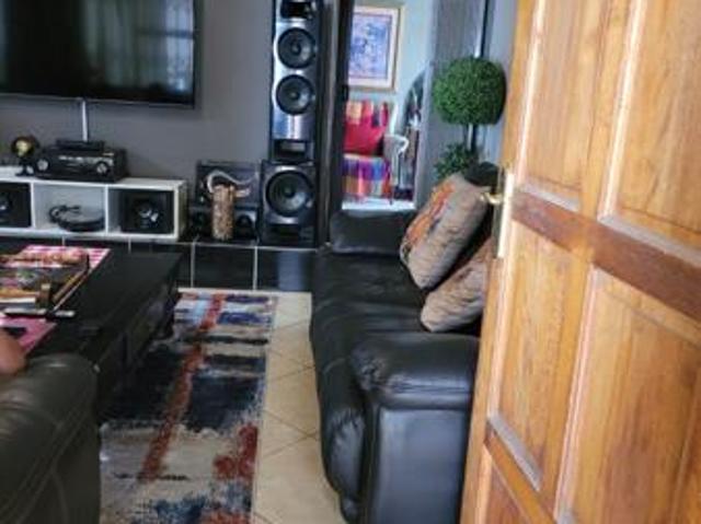 2 Bedroom House in Fleurhof