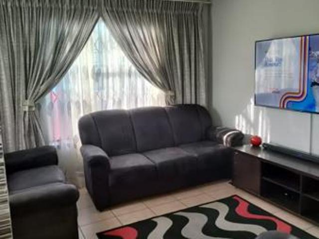 2 Bedroom House in Fleurhof